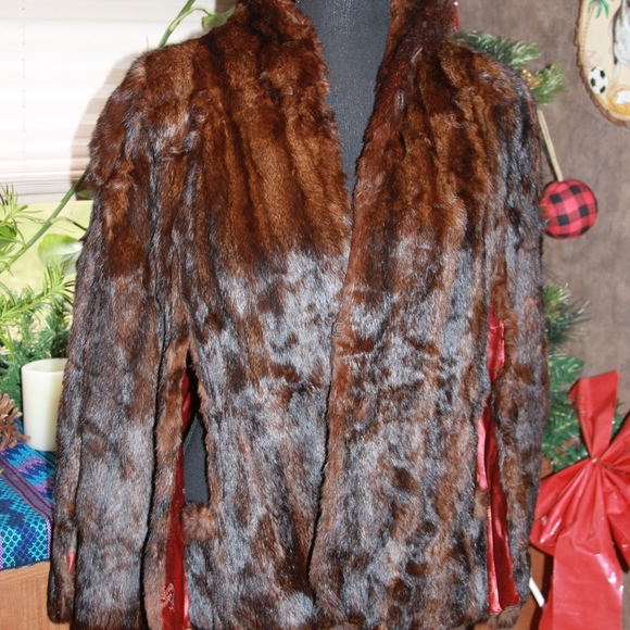 Real Fur Jacket made by Fattner Furs Cincinnati - Picture 1 of 4